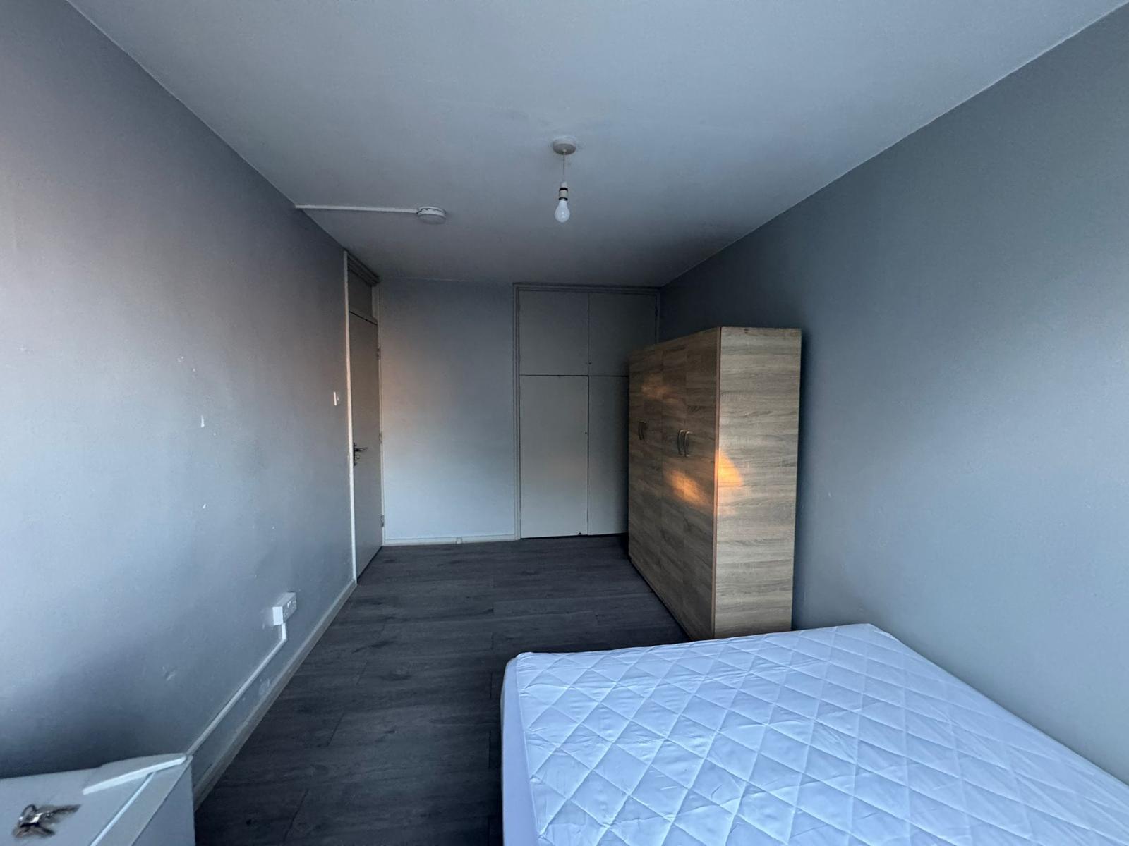 🌟Large Double Room – Clearbrook Way, Whitechapel (E1 0SD)
